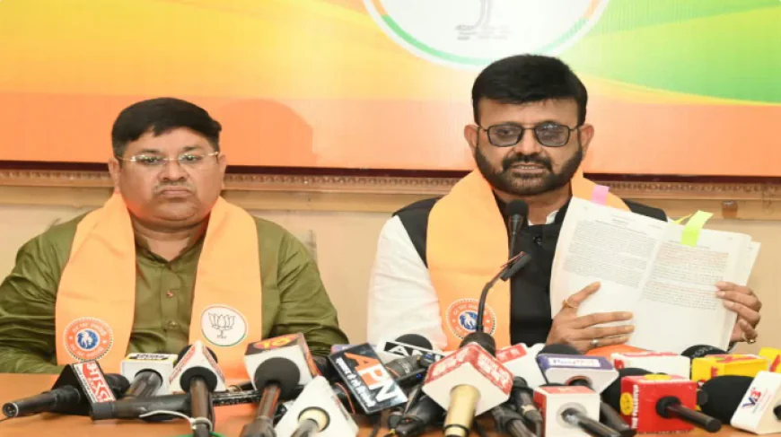 ट्रेजरी घोटाले को लेकर BJP का हेमंत सरकार पर हमला, कहा : चहेते अफसरों को बचाने के लिए जांच में लीपापोती