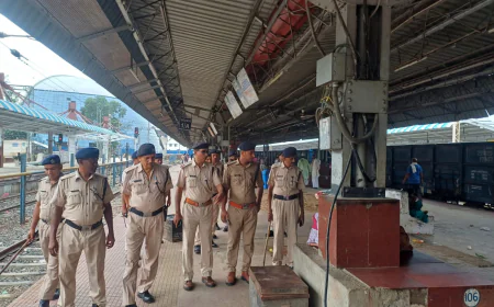श्रावणी मेला: आरपीएफ का सघन सुरक्षा अभियान, यात्रियों को किया जागरूक