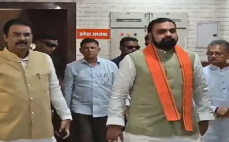 बांकीपुर में मिली करारी हार के बाद BJP में मंथन, CM सम्राट चौधरी अचानक पहुंचे प्रदेश दफ्तर, बंद कमरे में हुई बैठक