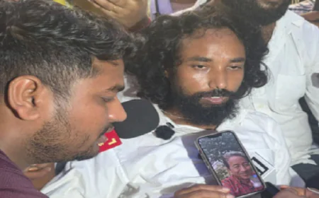JPSC Student Protest : रांची में जंतर-मंतर जैसा धरना, भूख हड़ताल पर 7 प्रदर्शनकारी, सोनम वांगचुक की अपील पर पिया पानी, 7 अगस्त को करेंगे विधानसभा घेराव