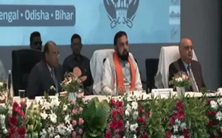 बापू सभागार में मानव तस्करी पर पूर्वी जोन का सम्मेलन, बिहार समेत 4 राज्यों के अधिकारी जुटे, CM सम्राट चौधरी और सुप्रीम कोर्ट के जस्टिस ए. अमानुल्लाह मौजूद