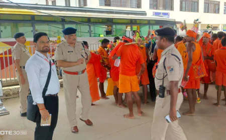 श्रावणी मेले को लेकर गया स्टेशन पर RPF का विशेष चेकिंग अभियान, कांवड़ियों को सुरक्षा नियमों के प्रति किया जागरूक