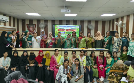 जीबीएम कॉलेज में सावन महोत्सव के तहत मेंहदी प्रतियोगिता का हुआ आयोजन, काजल को मिस सावन, श्रुति वर्मा एवं अंजुम परवीन को मिस हरियाली, एवं अनीषा एवं सिमरन को मिस प्रकृति की मिली उपाधि