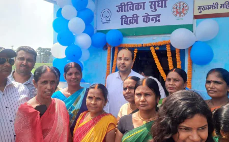 जिला पदाधिकारी ने किया जीविका सुधा बिक्री केंद्र का उद्घाटन