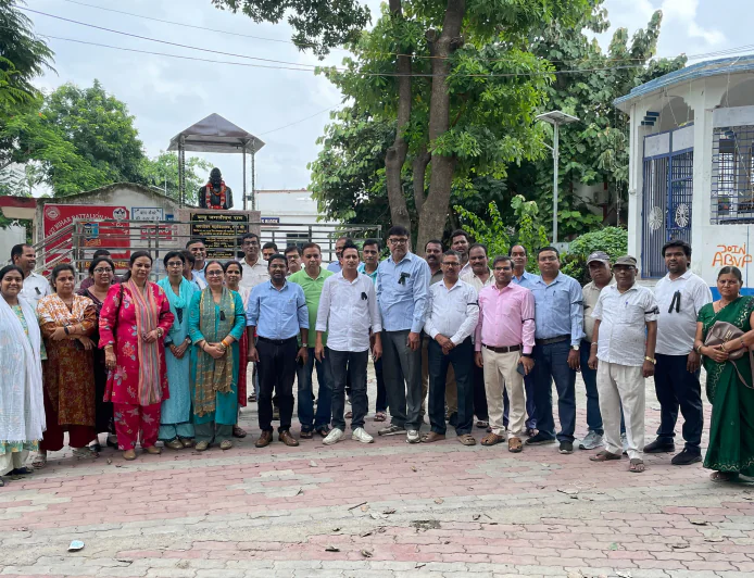 उच्च शिक्षा अधिनियम-2026 के विरोध में शिक्षकों-कर्मचारियों का संयुक्त आंदोलन शुरू, एक माह तक चलेगा चरणबद्ध प्रदर्शन