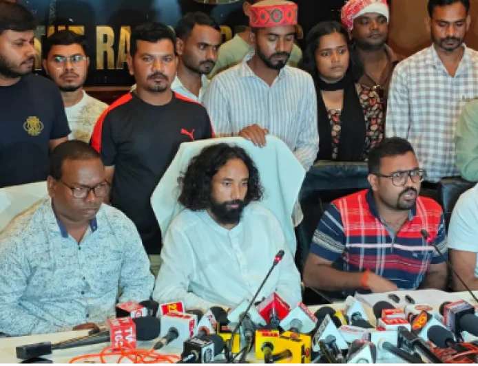 JPSC Protest : देवेंद्रनाथ महतो का ऐलान, 15 सितंबर को सरकार की कमजोर पैरवी हुई तो सीएम आवास का करेंगे घेराव