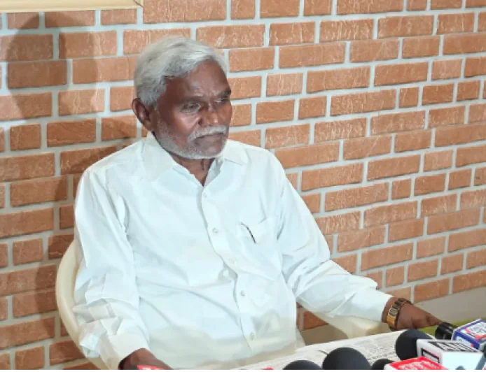 'सरकार ने छात्रों को धोखा दिया', पूर्व मुख्यमंत्री चंपाई सोरेन का बड़ा बयान, कहा : JPSC-JSSC में CBI जांच से बचने के लिए रद्द की परीक्षा