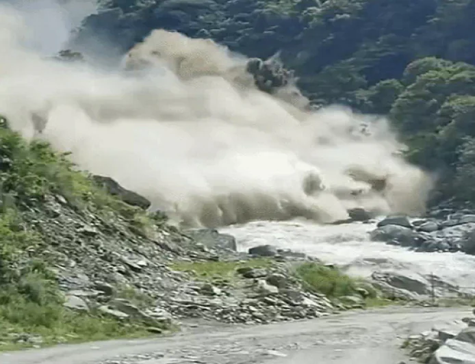 Nepal Flash Flood Update : नेपाल बाढ़ में मरने वालों का आंकड़ा 273 पहुंचा, 1500 की तलाश, 288 भारतीय लापता, विदेश मंत्रालय बोला - तिब्बत में फंसे 200 भारतीय संपर्क में