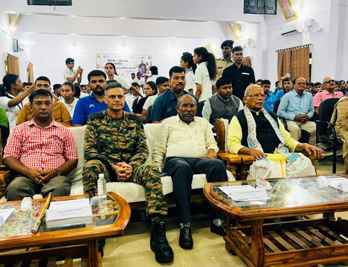 राष्ट्रीय खेल दिवस के अवसर पर ‘खेलो इंडिया संवाद’ में शामिल हुए एनसीसी कैडेट