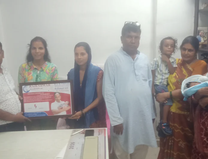 नवजात के नन्हे कदमों की निशानी, मां को मिला यादगार उपहार