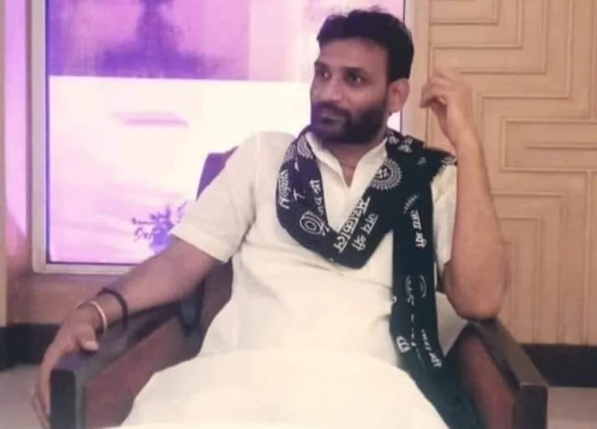 "राष्ट्रकवि मैथिलीशरण गुप्त" जिनकी कविताओं ने जगाई थी देशप्रेम की अलख, आज भी प्रासंगिक हैं उनके विचार:- अनंत धीश अमन