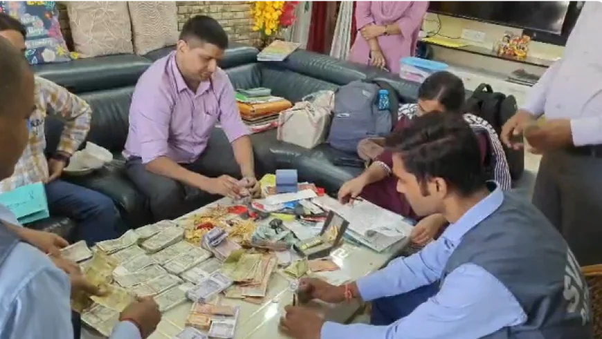 एग्जीक्यूटिव इंजीनियर के 4 ठिकानों पर SVU की रेड, बिहार के तीन जिलों में कागजात खंगाल रही टीम