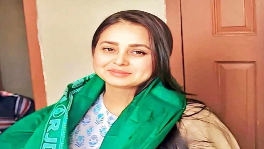बिहार सरकार पर 1500 रुपये की डस्टबिन 15 हजार में खरीदने का आरोप, लालू प्रसाद की बेटी रोहिणी आचार्य का हमला