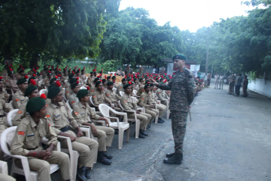तीसरे दिन कैडेटों ने सीखा ड्रिल, हथियार प्रशिक्षण और मानचित्र पढ़ना, अनुशासन और प्रशिक्षण से मजबूत होंगे एनसीसी कैडेट-कर्नल पंकज