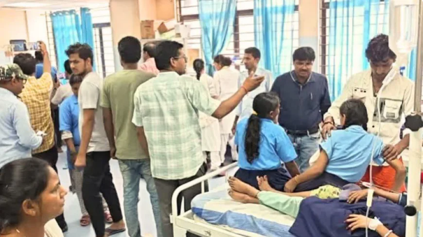 MDM में बच्चों ने नमक मांगा तो मिला डिटर्जेंट पाउडर, लापरवाही पर बोले मंत्री : 'रसोइये से हुई होगी गलती'