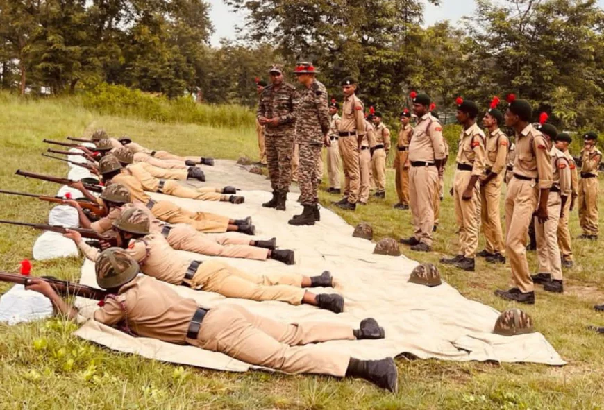 लक्ष्य पर निशाना, अनुशासन का इम्तिहान: एनसीसी कैडेटों ने लॉन्ग रेंज पर दिखाई दक्षता