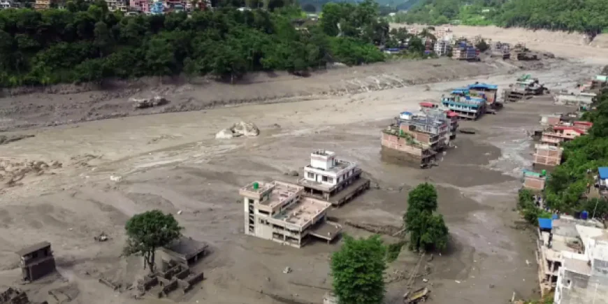 BIG BREAKING : नेपाल में बाढ़ से तबाही, 8 की मौत, 384 लापता, तिब्बत में ग्लेशियर झील फटने की आशंका