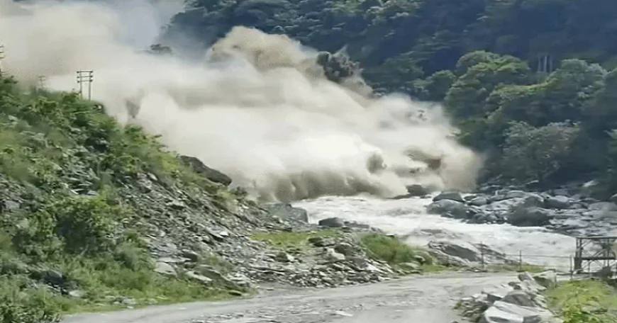 Nepal Flash Flood Update : नेपाल बाढ़ में मरने वालों का आंकड़ा 273 पहुंचा, 1500 की तलाश, 288 भारतीय लापता, विदेश मंत्रालय बोला - तिब्बत में फंसे 200 भारतीय संपर्क में