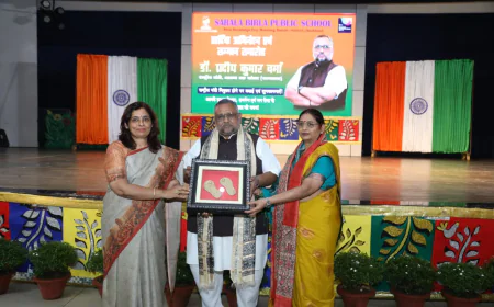 सरला बिरला पब्लिक स्कूल में डॉ. प्रदीप कुमार वर्मा का भव्य सम्मान, राष्ट्रीय मंत्री बनने पर दी गई बधाई