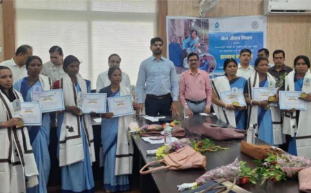 जल जीवन मिशन में उत्कृष्ट कार्य के लिए 8 जल सहियाओं को मिला विशेष सम्मान