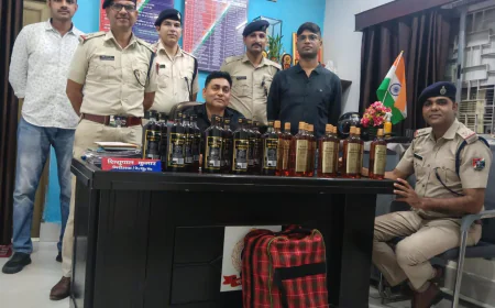 ऑपरेशन ‘सतर्क’ में RPF की बड़ी कार्रवाई, ट्रेन के बाथरूम के पास लावारिस बैग से 18 लीटर शराब बरामद