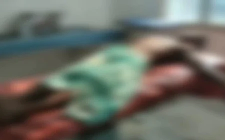 खगड़िया के होटल में प्रेमी-प्रेमिका ने पेट्रोल डालकर आत्मदाह की कोशिश, दोनों झुलसे
