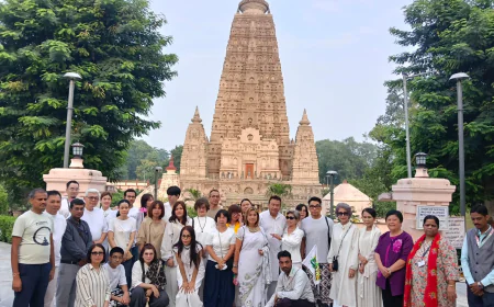 थाईलैंड का 28 सदस्यीय प्रतिनिधिमंडल पहुंचा बिहार, बोधगया में महाबोधि मंदिर के किए दर्शन