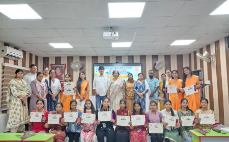 जीबीएम कॉलेज में "हिन्दी भाषा और वर्तमान समय" पर एक दिवसीय व्याख्यान का हुआ आयोजन, बोलचाल की भाषा में हिन्दी का प्रयोग करने की है आवश्यकता