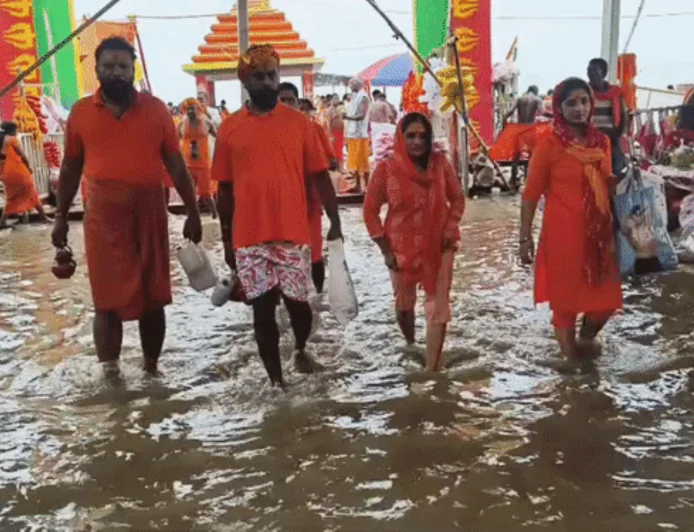 गंगा के जलस्तर में उतार-चढ़ाव जारी, सुलतानगंज में HFL से महज 3 सेंटीमीटर नीचे पहुंचा पानी