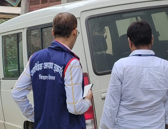 कांटी के पूर्व BDO के ठिकानों पर EOU की छापेमारी, आय से अधिक संपत्ति का मामला