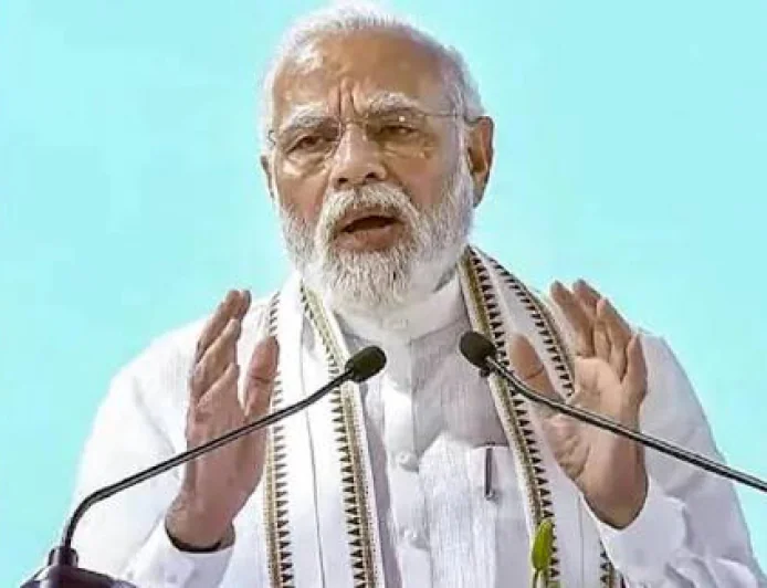 PM मोदी का विपक्ष पर बड़ा कटाक्ष, वडोदरा में बोले- अब सबको मिल गया काम