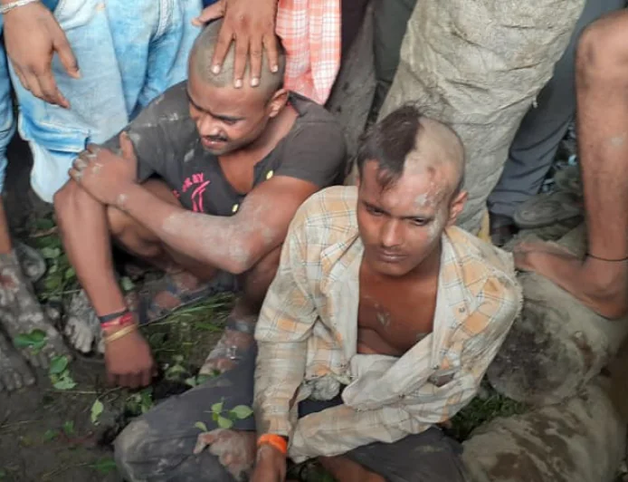 वैशाली में कानून हाथ में लेने का मामला, झपटमारी के आरोपियों को पेड़ से बांधा; आधा सिर मुंडाकर किया अपमान