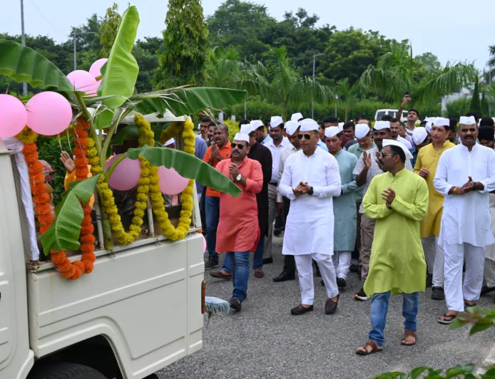 205 कोबरा परिसर में गणेश चतुर्थी पर हुई पूजा-अर्चना, अधिकारियों, जवानों एवं परिजनों ने विधि-विधान से की पूजा, सुख-शांति व समृद्धि की कामना