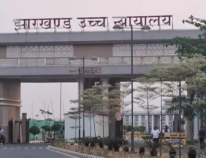 JSSC-CGL पेपर लीक मामले में आज अहम सुनवाई, हाईकोर्ट में सरकार रखेगी पक्ष; CBI जांच की मांग पर नजर