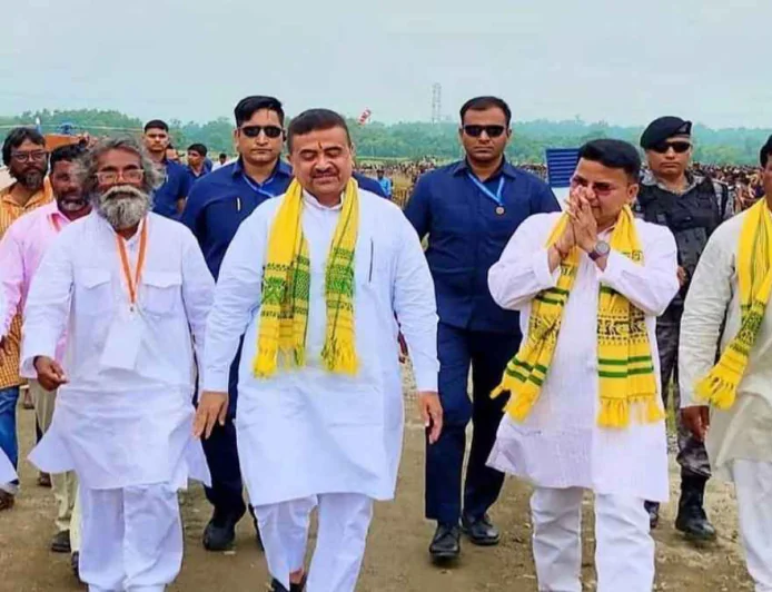 करम महाजुड़ान में पहुंचे सीएम शुभेंदु अधिकारी, कुड़मी समाज के लिए कई बड़ी घोषणाएं