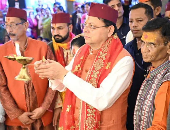 नैनीताल में नंदा-सुनंदा महोत्सव में शामिल हुए CM धामी, बोले- आस्था और संस्कृति का उत्सव है यह पर्व