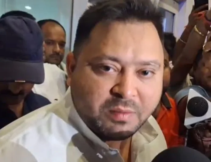पटना गोलीकांड पर तेजस्वी यादव का हमला, बोले- बिहार में अपराधी बेलगाम, सरकार को नहीं चिंता