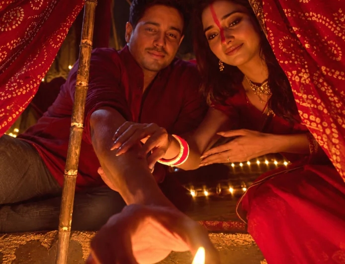 तमन्ना-सिद्धार्थ ने पर्दे पर दिखाई बिहार की छठ की आस्था, कोसी भराई से अर्घ्य तक दिखा महापर्व का रंग