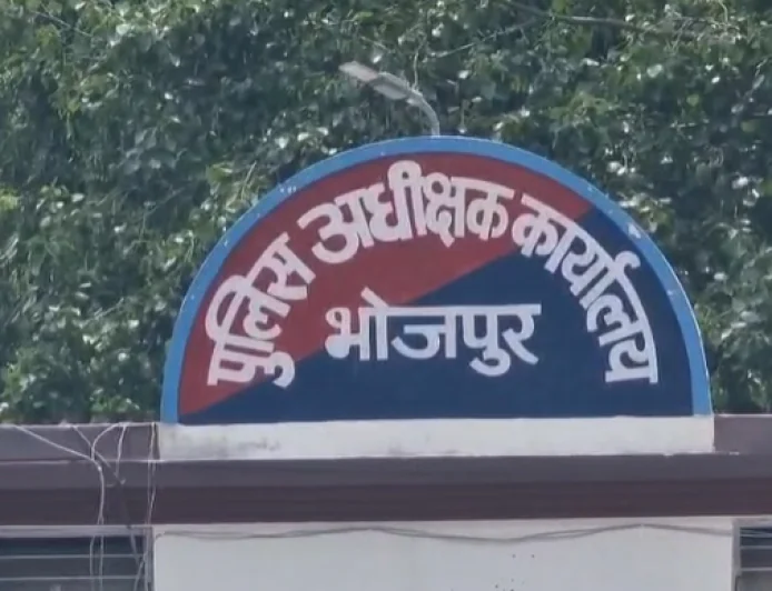 चलती ऑटो में स्नातक छात्रा से छेड़खानी, विरोध में ऑटो से कूदी युवती; आरोपी चालक गिरफ्तार