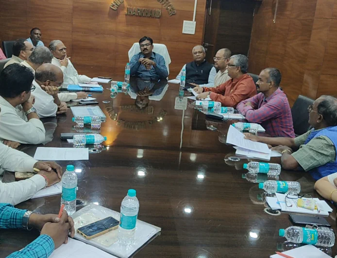 एसआईआर-2026: पात्र नागरिकों को मतदाता सूची में शामिल करने के लिए राजनीतिक दलों से सहयोग की अपील
