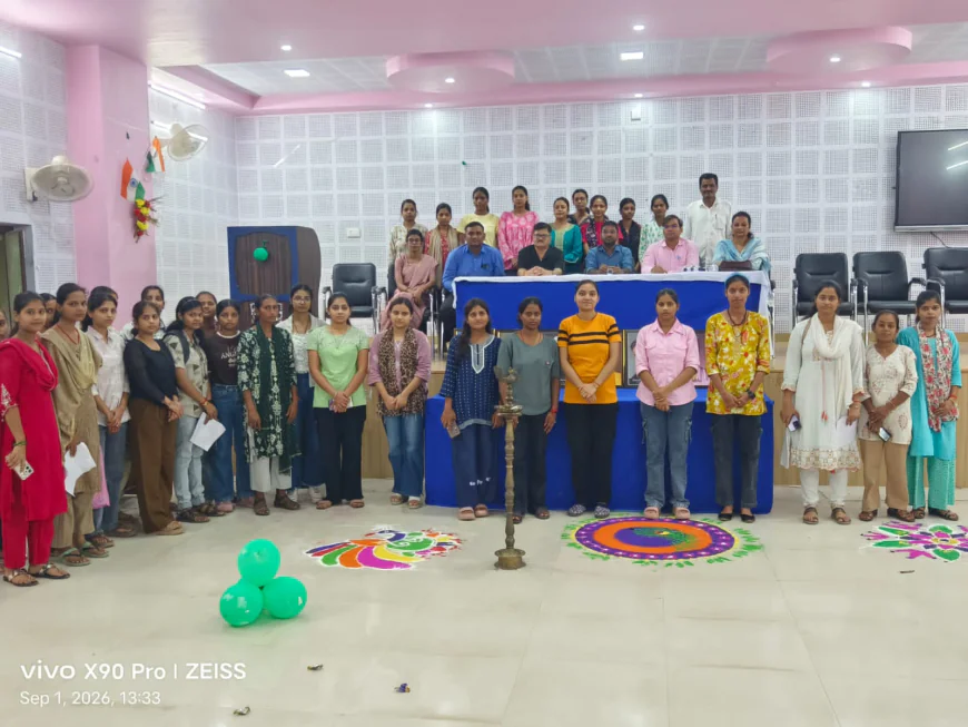 जगजीवन महाविद्यालय में नए विद्यार्थियों के लिए दीक्षारंभ कार्यक्रम आयोजित, नियमित कक्षा में उपस्थिति से ही भाषा कौशल का होगा विकास : डॉ. शोभा