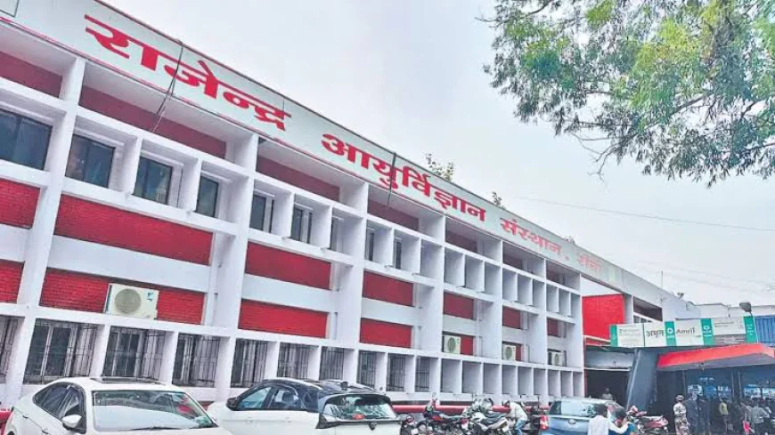 रिम्स में पहली बार 250 एमबीबीएस छात्रों ने शुरू किया मेडिकल सफर, डॉक्टर बनने की राह पर बढ़े कदम