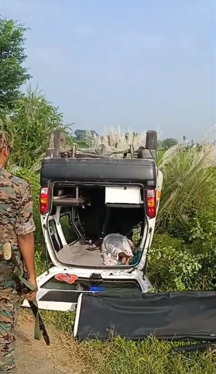 गया-राजगीर NH-82 पर तेज रफ्तार एंबुलेंस पलटी, 7 घायल; महिला समेत दो की हालत गंभीर