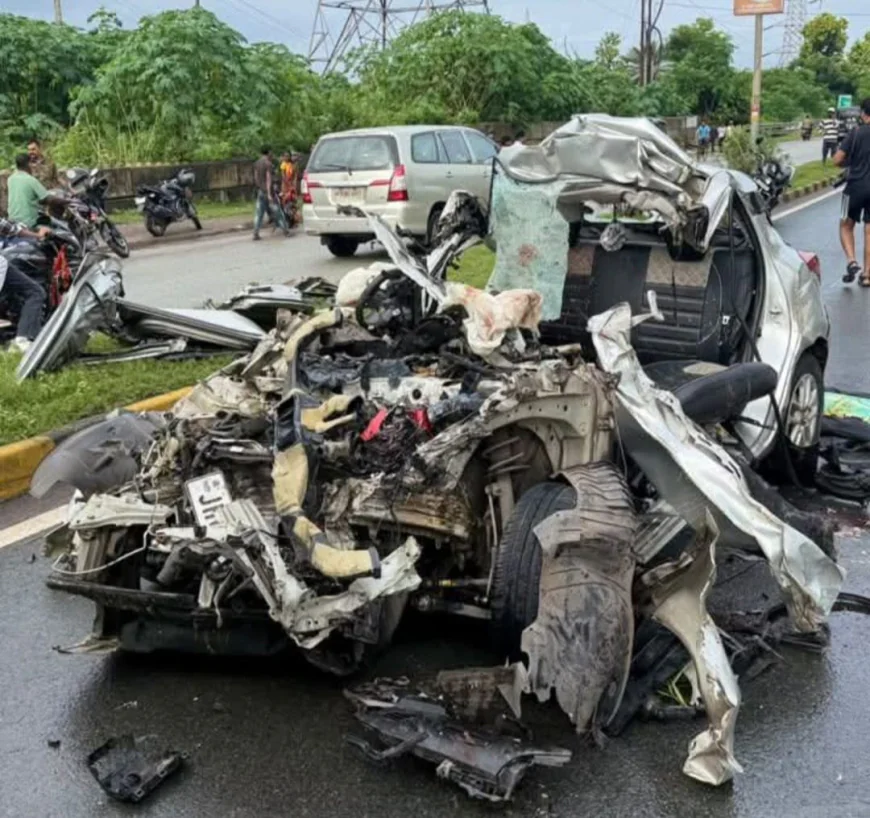 जमशेदपुर मरीन ड्राइव पर भीषण सड़क हादसा, ग्रामीण विकास मंत्री दीपिका पांडेय सिंह की बेटी समेत 4 की मौत