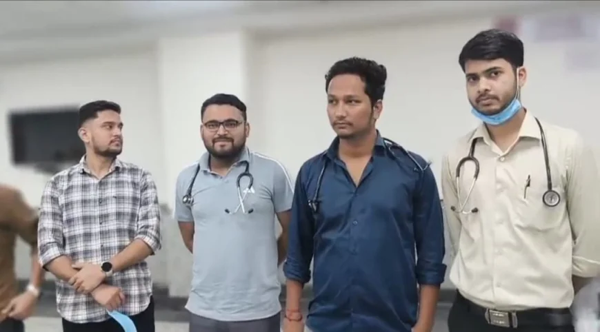 PMCH में जूनियर डॉक्टरों का OPD बहिष्कार, सुरक्षा समेत कई मांगों पर सरकार को अल्टीमेटम; इमरजेंसी-ICU सेवा जारी