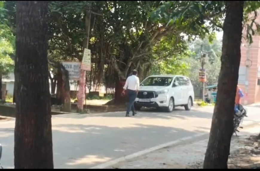 देवघर के नंदन पहाड़ रोड पर विकास चक्रवर्ती के आवास पर ED की छापेमारी की सूचना, इलाके में हलचल