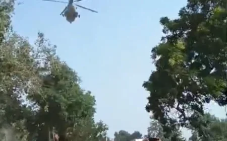 सारण में राहत सामग्री गिराने के दौरान हादसा, सिर पर पैकेट गिरने से बुजुर्ग की मौत; महिला और दो बच्चे घायल