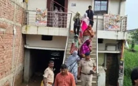 नौबतपुर में गेस्ट हाउस की आड़ में देह व्यापार का आरोप, संचालक समेत 16 हिरासत में