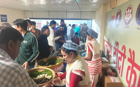स्टेडियम में छाया झारखंडी व्यंजनों का स्वाद, पलाश के स्टॉल पर दिखी देसी पकवानों की झलक