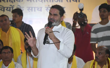 “भगवान को भी मोदी जी से घर दिलवा रहे हैं”, PK का सम्राट चौधरी पर हमला, NDA को हराने की अपील